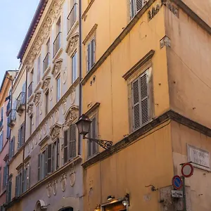 Domus Lupae -live In The Heart Of Apartamento Roma